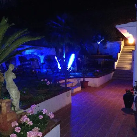 Mediterraneo Frühstückspension 3*