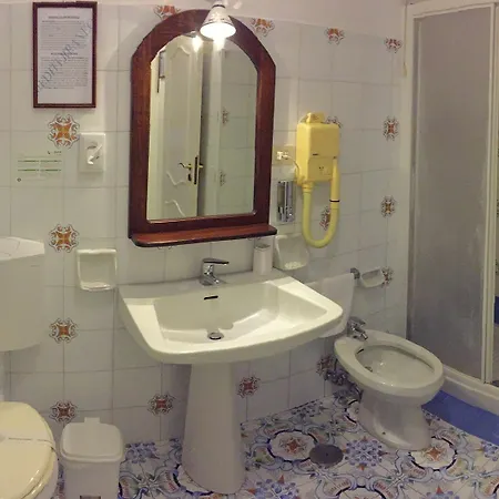 Bed & Breakfast Mediterraneo 3*
